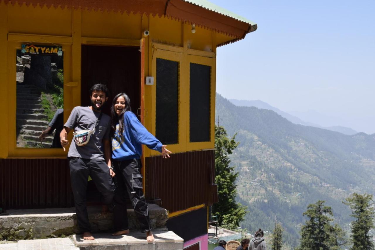 Homestay Satyam Homes *
